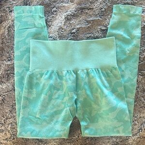 NVGTN Mint Camouflage Leggings